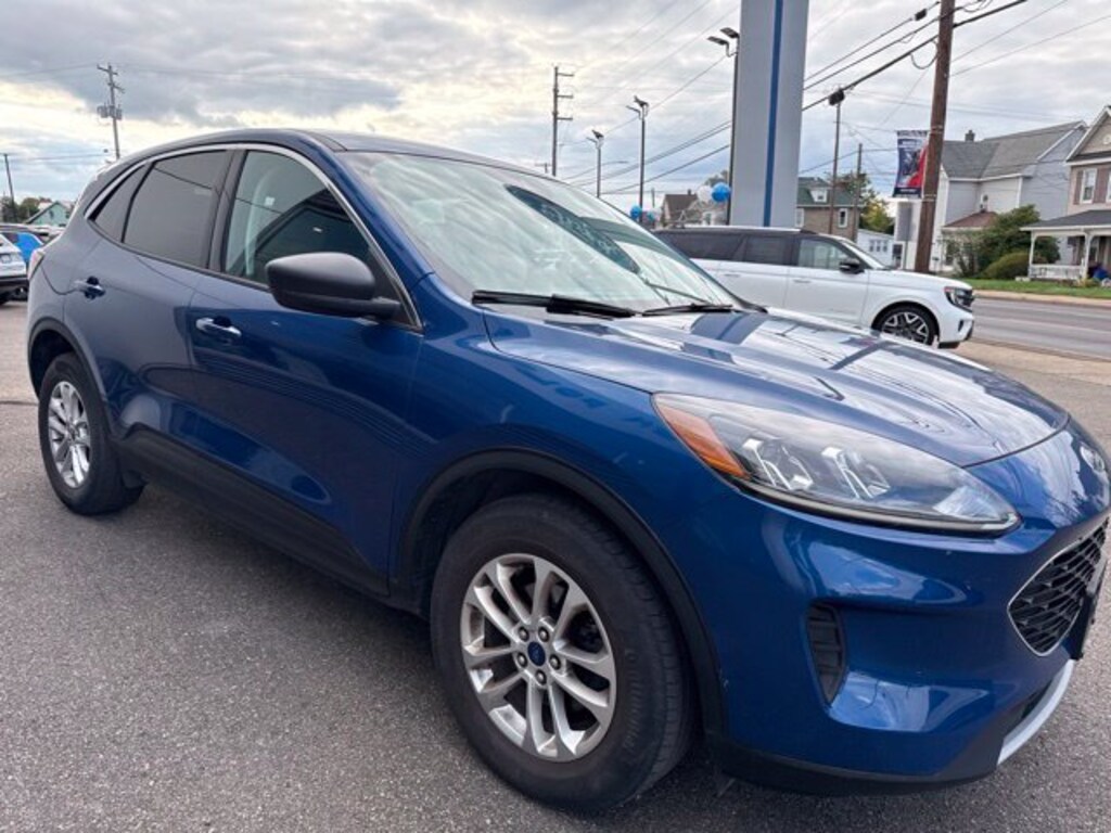 Certified 2022 Ford Escape SE SUV