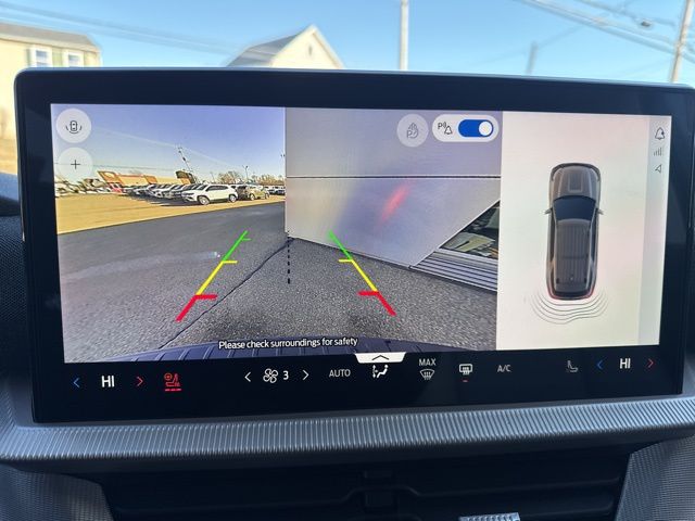 2026 Ford Explorer Active - Photo 19