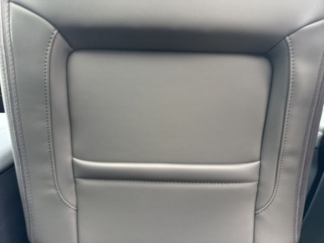 2026 Ford Explorer Active - Photo 33