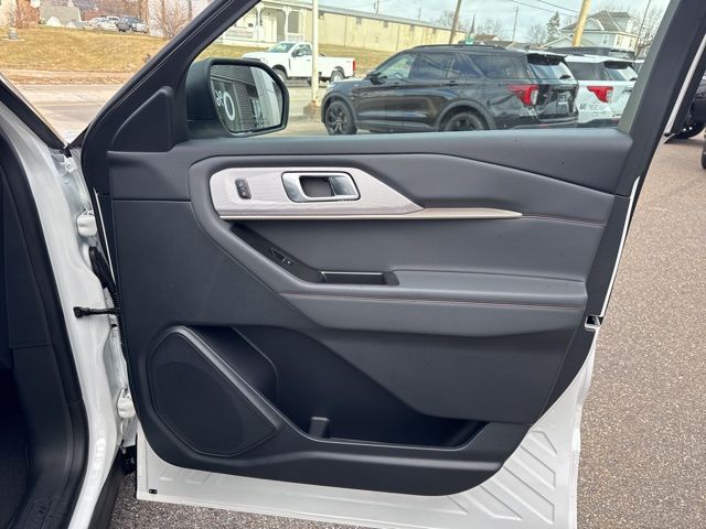 2026 Ford Explorer Active - Photo 29