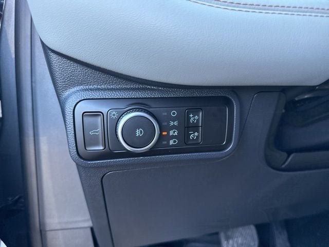 2026 Ford Explorer Active - Photo 17