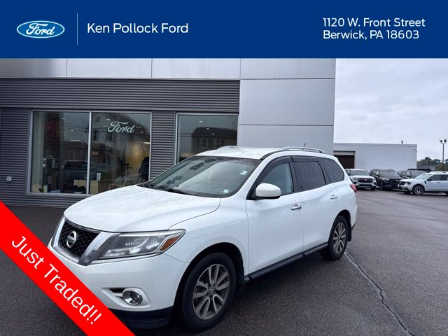 2015 Nissan Pathfinder SV