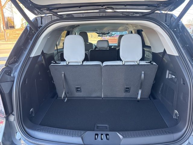 2026 Ford Explorer Active - Photo 35