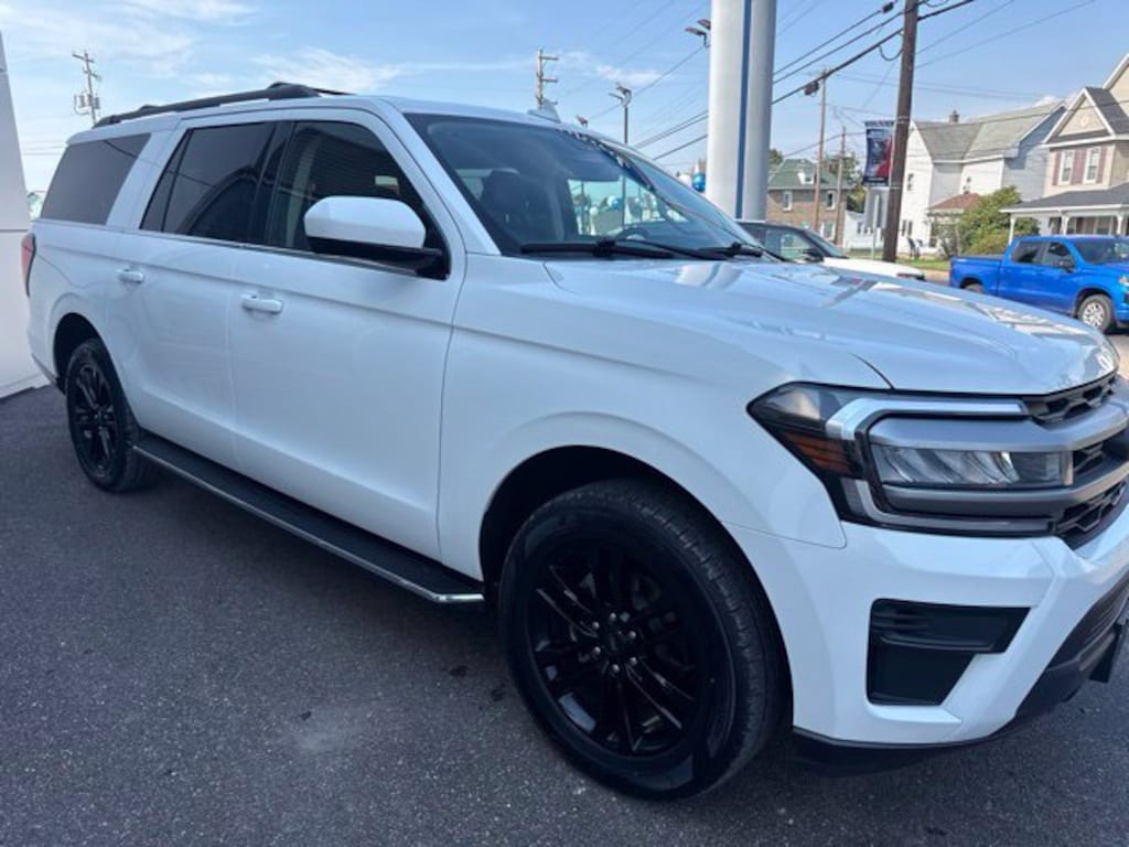 Certified 2023 Ford Expedition Max XLT SUV