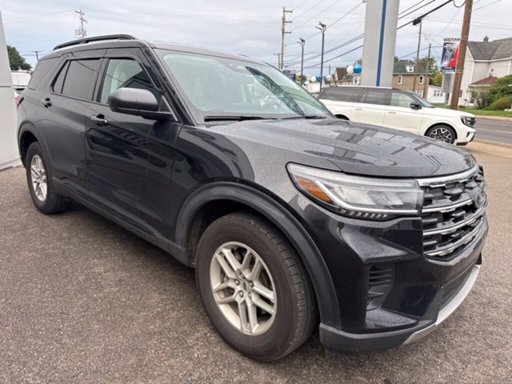 Used 2026 Ford Explorer Active SUV