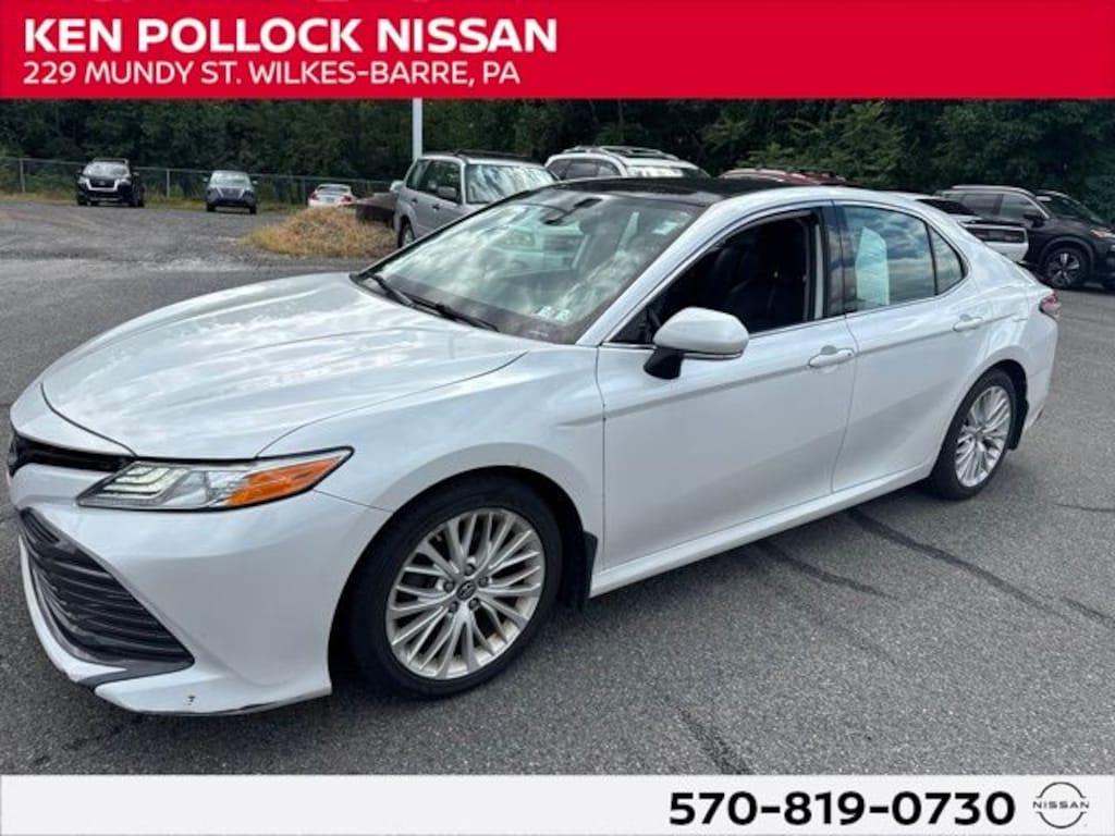 Used 2019 Toyota Camry XLE Sedan