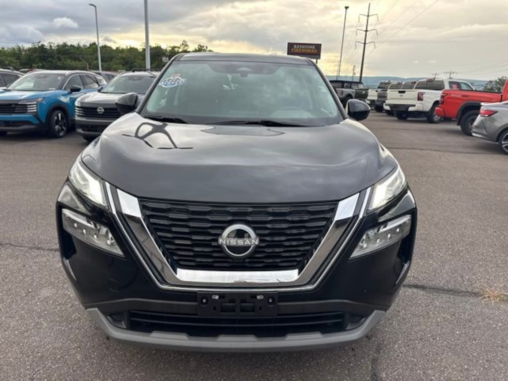 Certified 2023 Nissan Rogue SV SUV