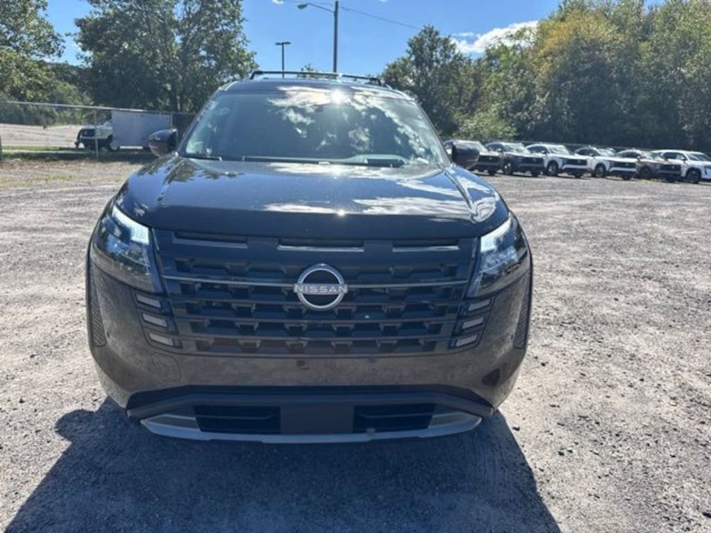 New 2026 Nissan Pathfinder Platinum SUV