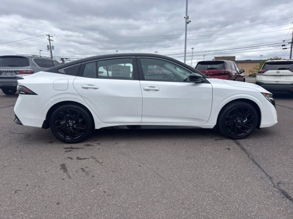 New 2027 Nissan Sentra SR Sedan