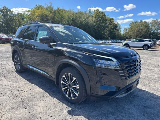 New 2026 Nissan Pathfinder Platinum SUV