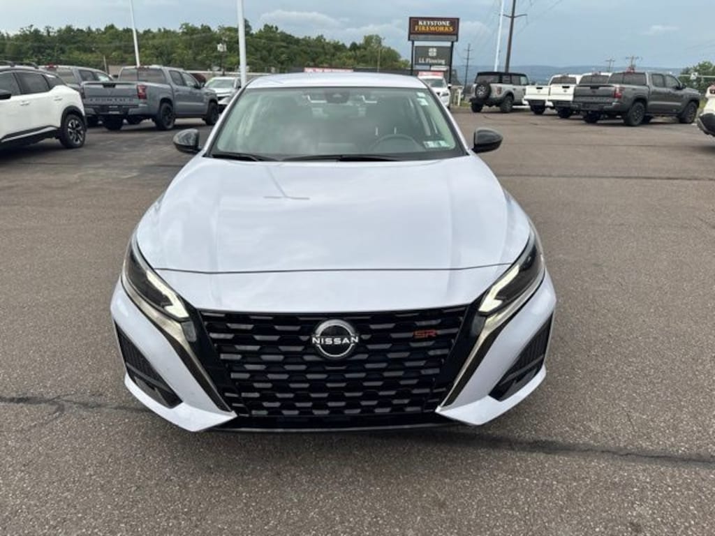 Certified 2025 Nissan Altima 2.5 SR Sedan