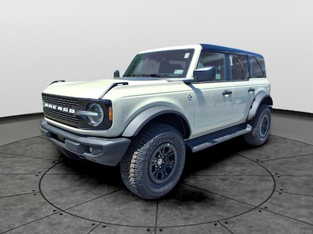 2026 Ford Bronco Outer Banks SUV