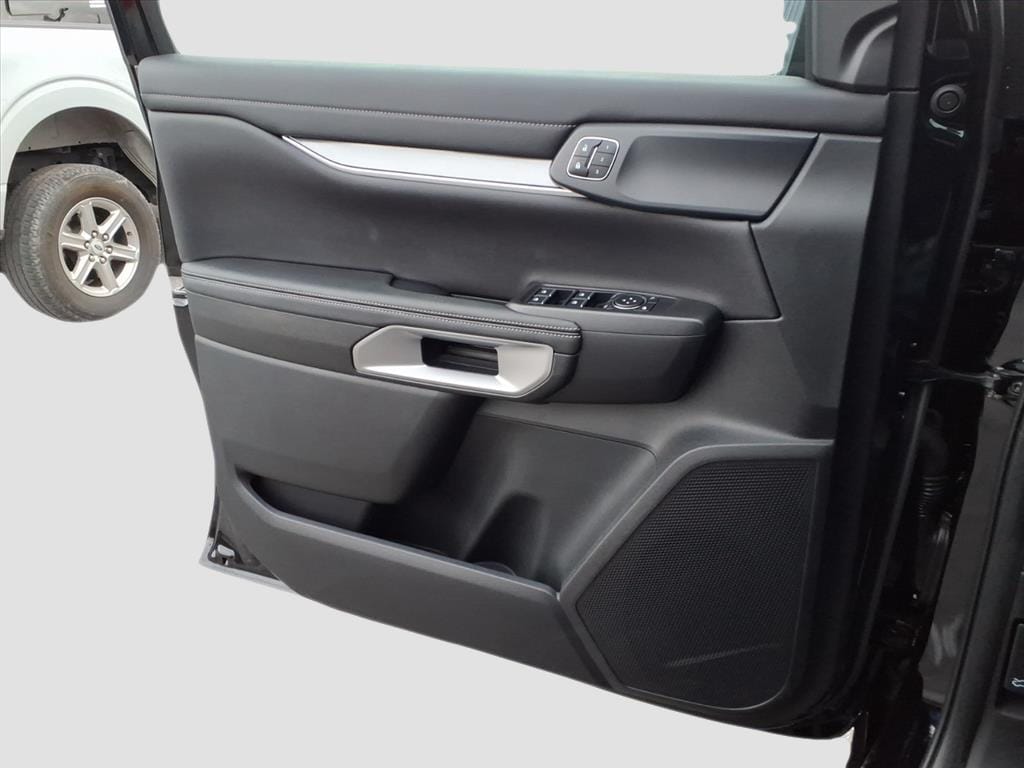 2025 Ford Ranger Lariat - Photo 9
