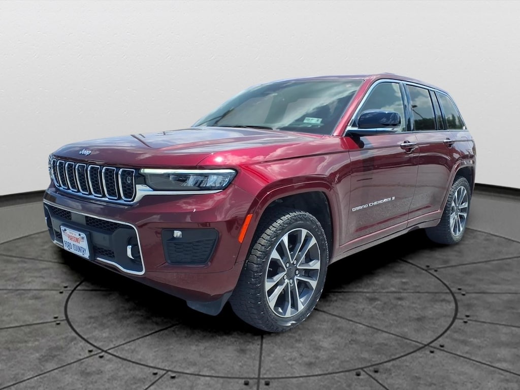 Used 2023 Jeep Grand Cherokee Overland SUV