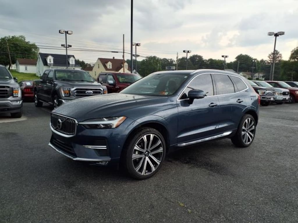 Used 2023 Volvo XC60 B5 Ultimate Bright Theme SUV