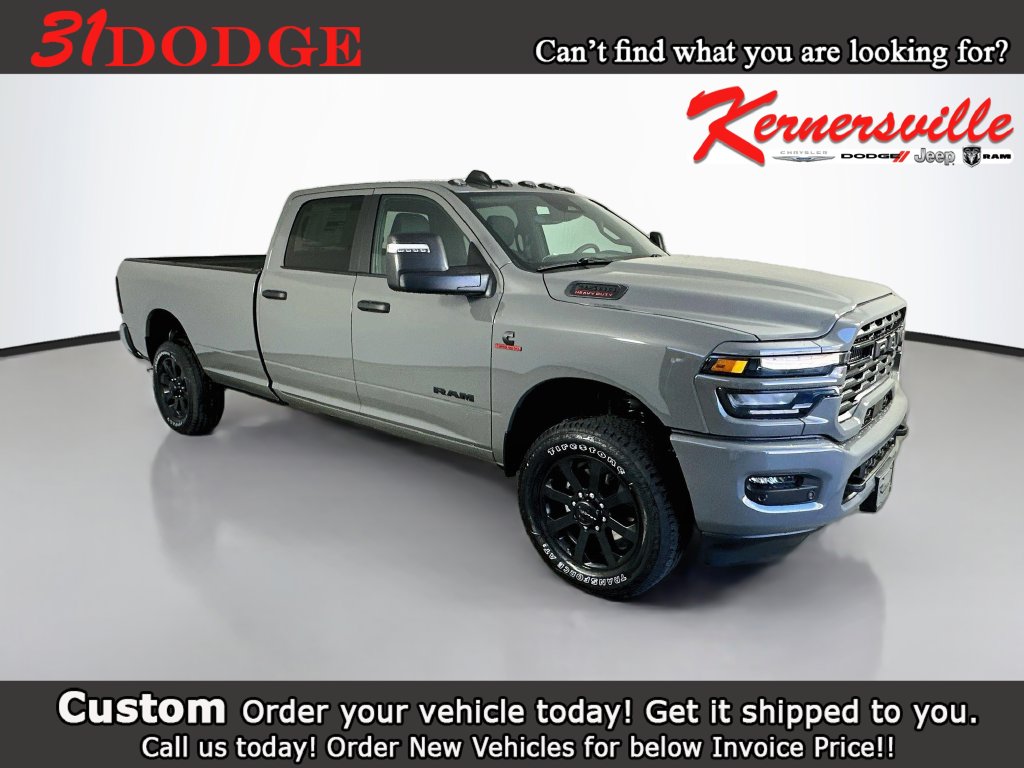 2027 Ram 2500 BIG HORN CREW CAB 4X4 8' BOX Pickup