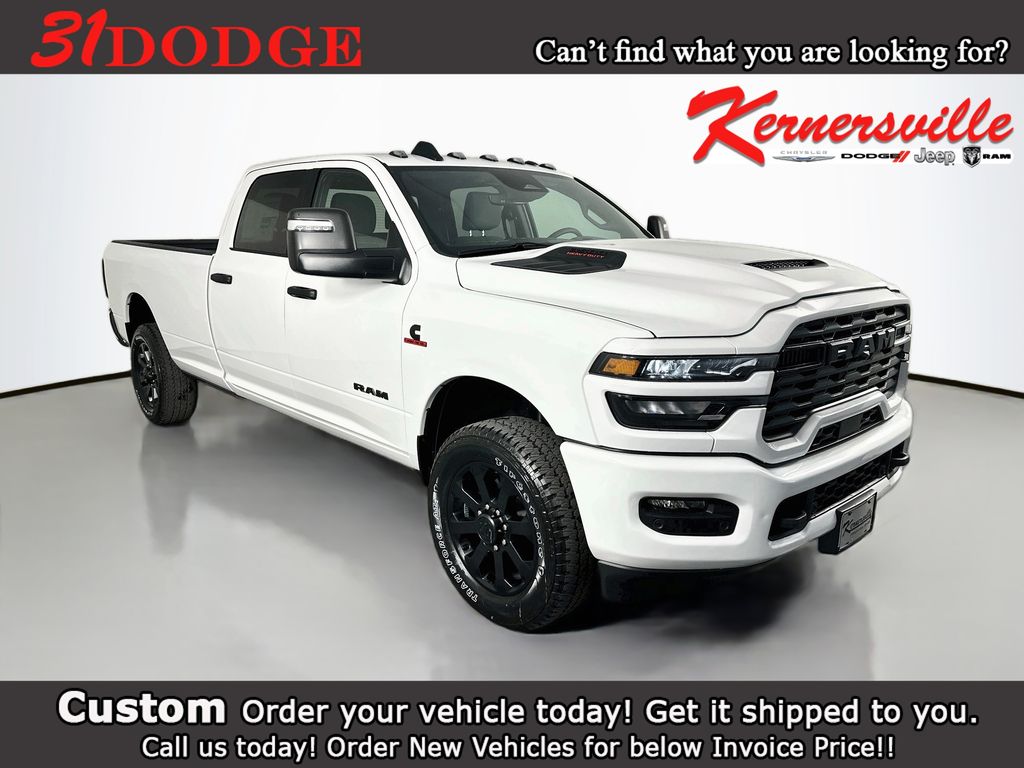 2026 Ram 3500 BIG HORN CREW CAB 4X4 8' BOX Pickup