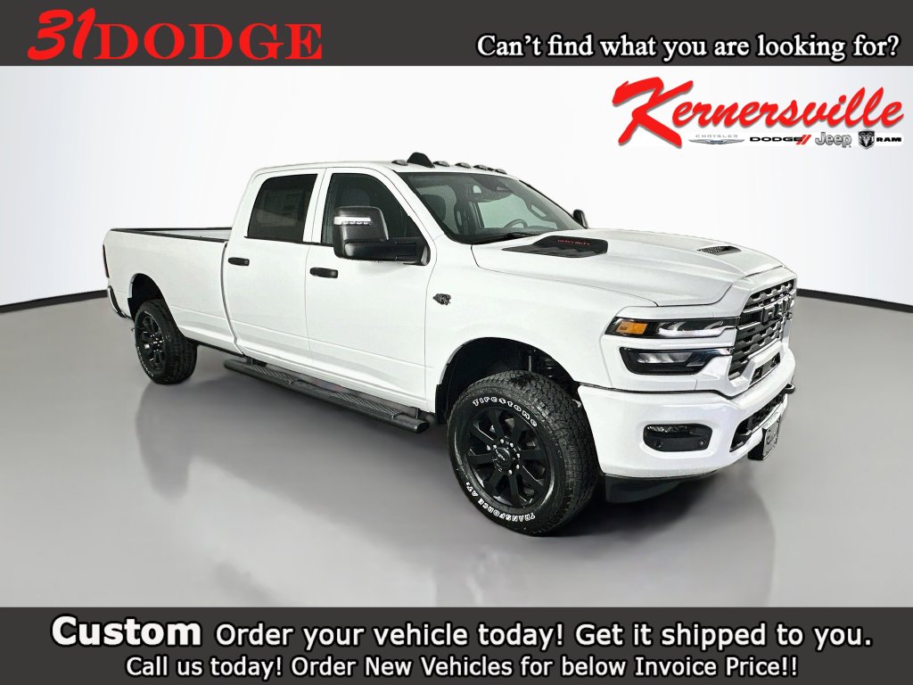 2027 Ram 2500 BLACK EXPRESS CREW CAB 4X4 8' BOX Pickup