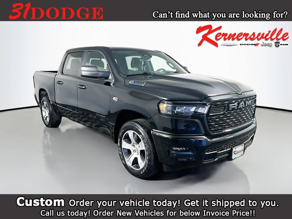 2026 Ram 1500 EXPRESS CREW CAB 4X2 5'7 BOX Pickup