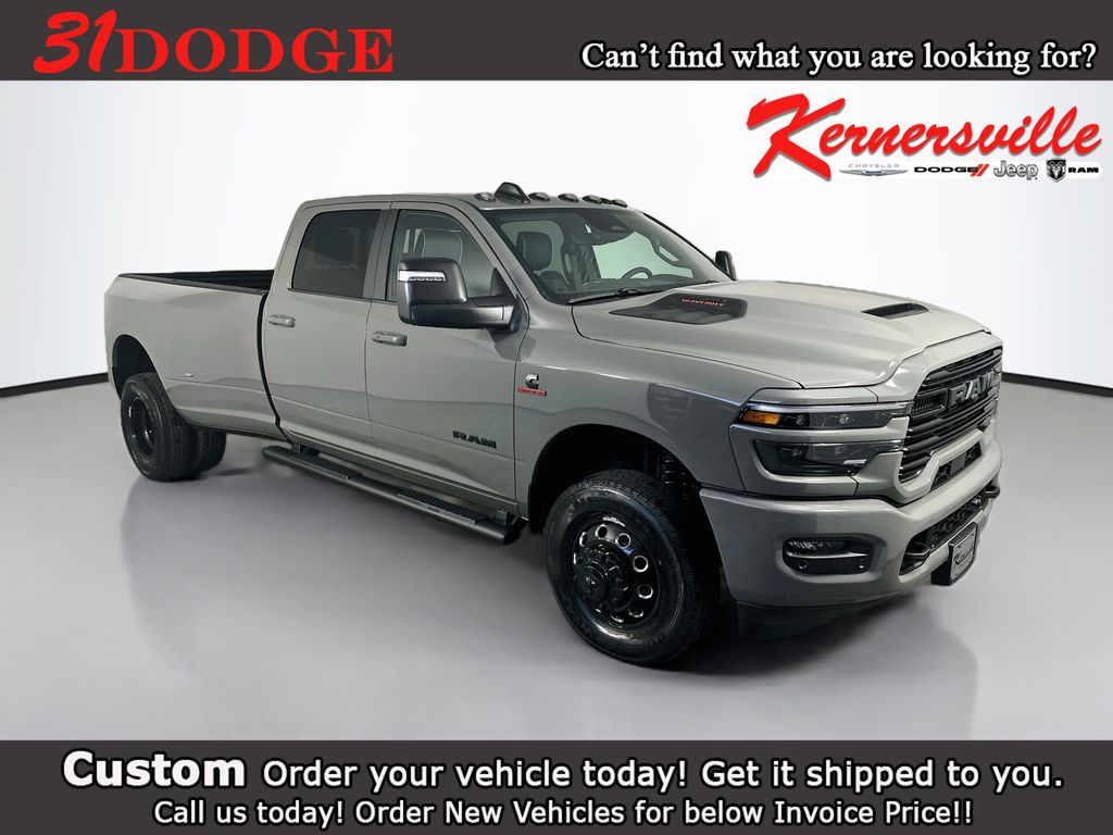 2026 Ram 3500 LARAMIE CREW CAB 4X4 8' BOX Pickup