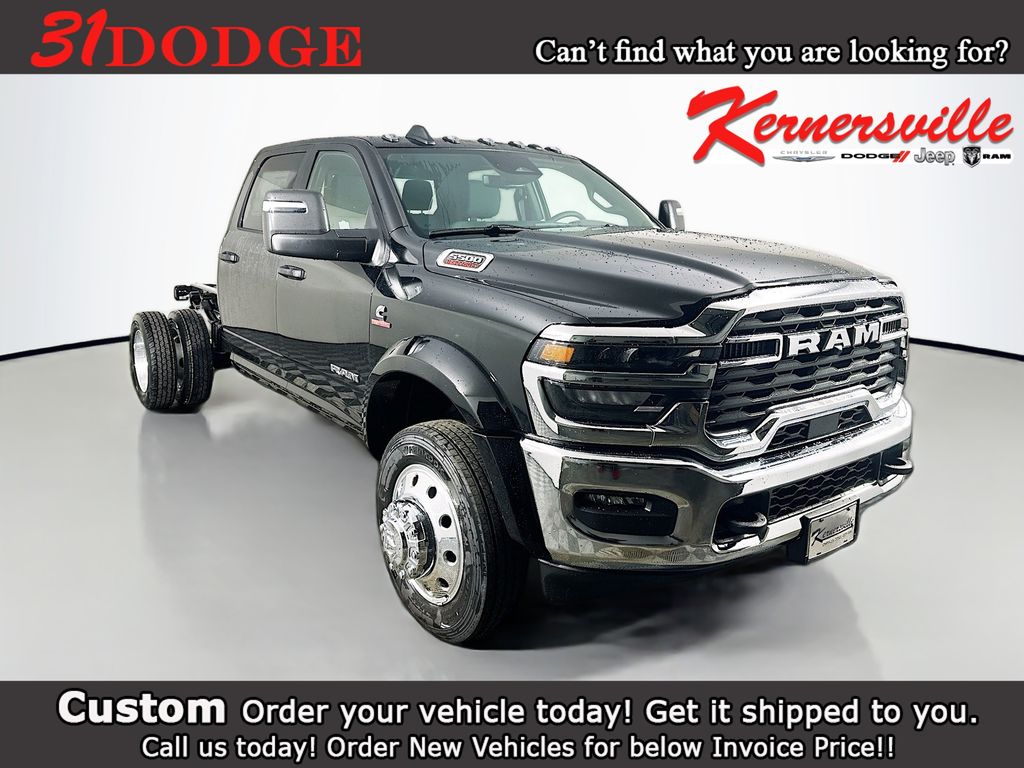 2026 Ram 5500 Chassis Cab BIG HORN  CREW  4X4 60' CA Pickup