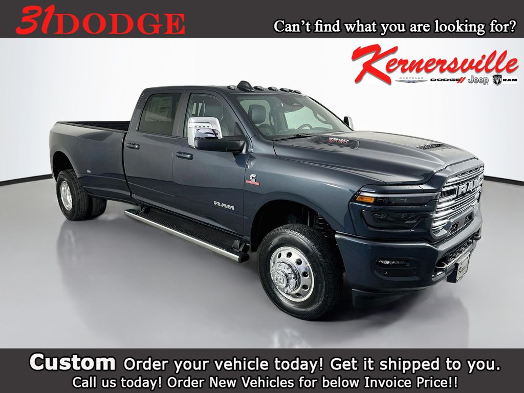 2026 Ram 3500 LARAMIE CREW CAB 4X4 8' BOX Pickup