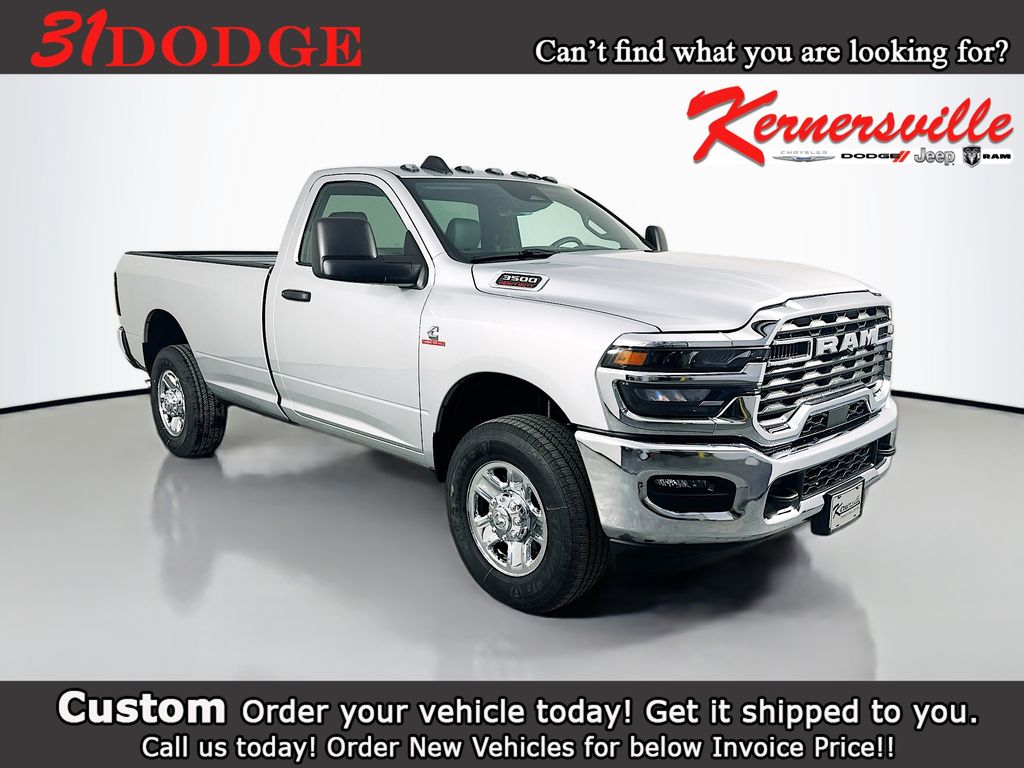 2026 Ram 3500 TRADESMAN REGULAR CAB 4X4 8' BOX Pickup