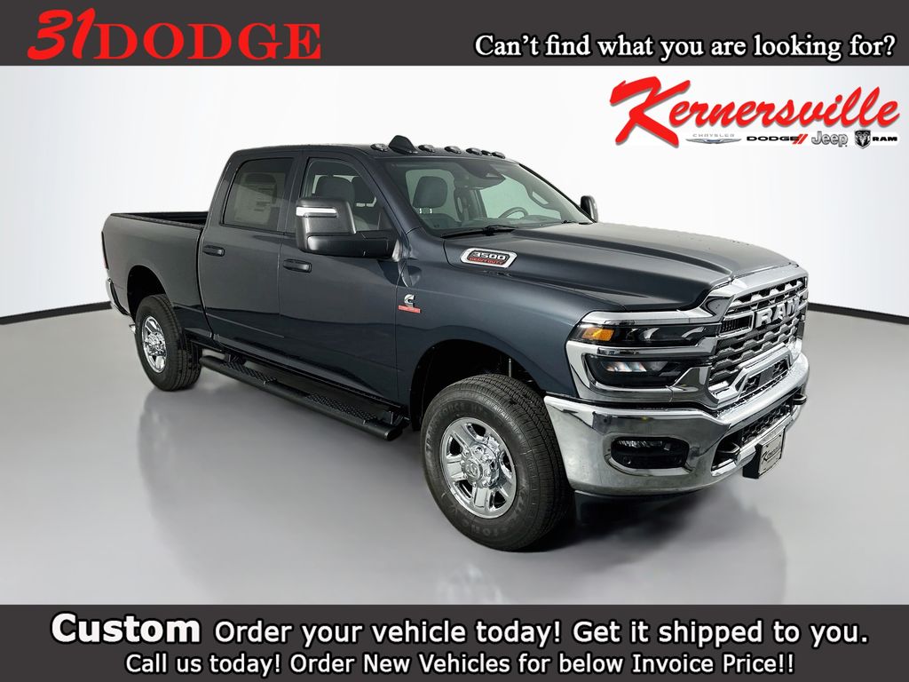 2027 Ram 3500 TRADESMAN CREW CAB 4X4 6'4 BOX Pickup