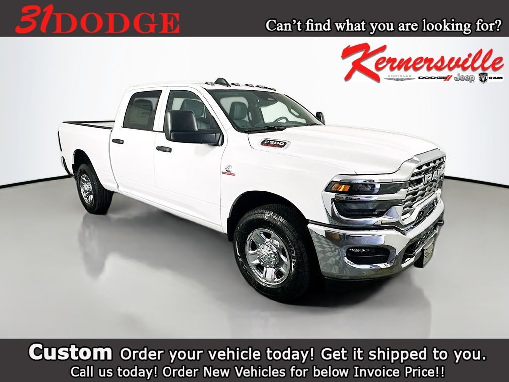 2026 Ram 2500 TRADESMAN CREW CAB 4X2 8' BOX Pickup