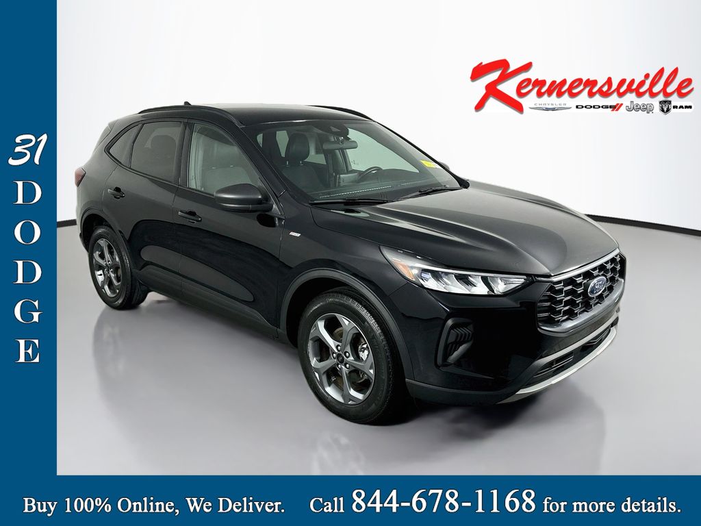 2025 Ford Escape ST-Line SUV