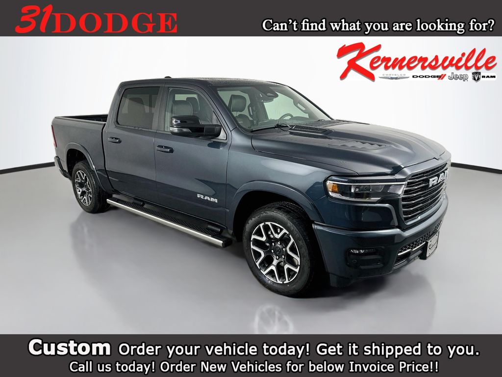 2027 Ram 1500 LARAMIE CREW CAB 4X4 5'7 BOX Pickup