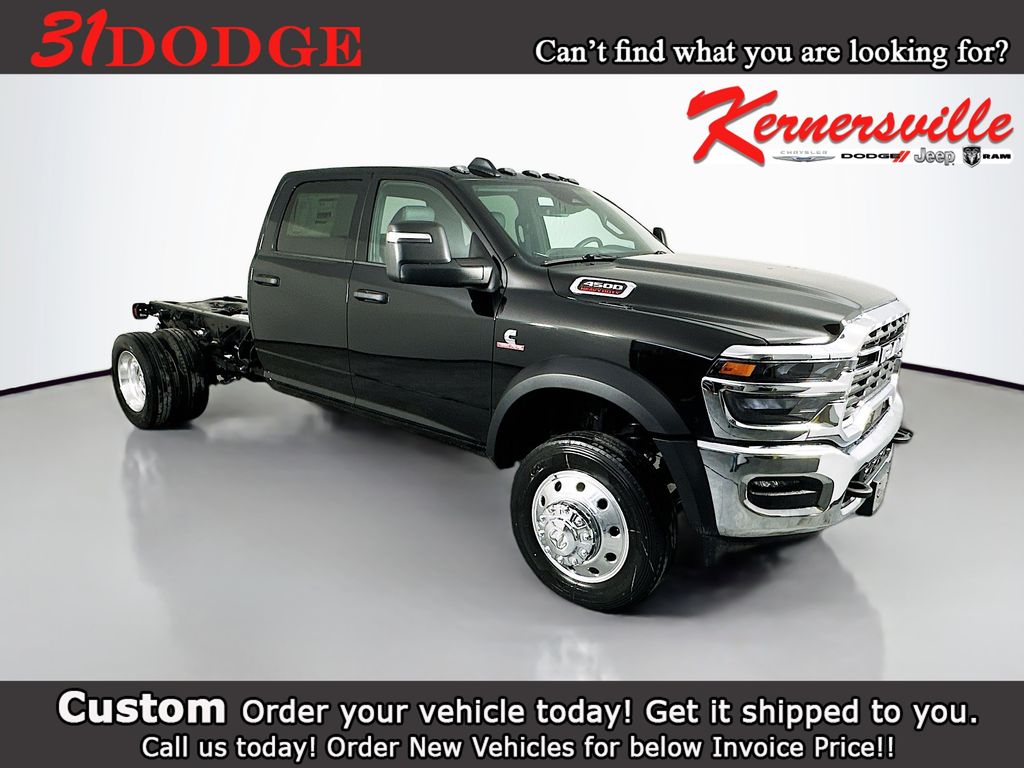 2026 Ram 4500 Chassis Cab TRADESMAN  CREW  4X2 60' CA Pickup