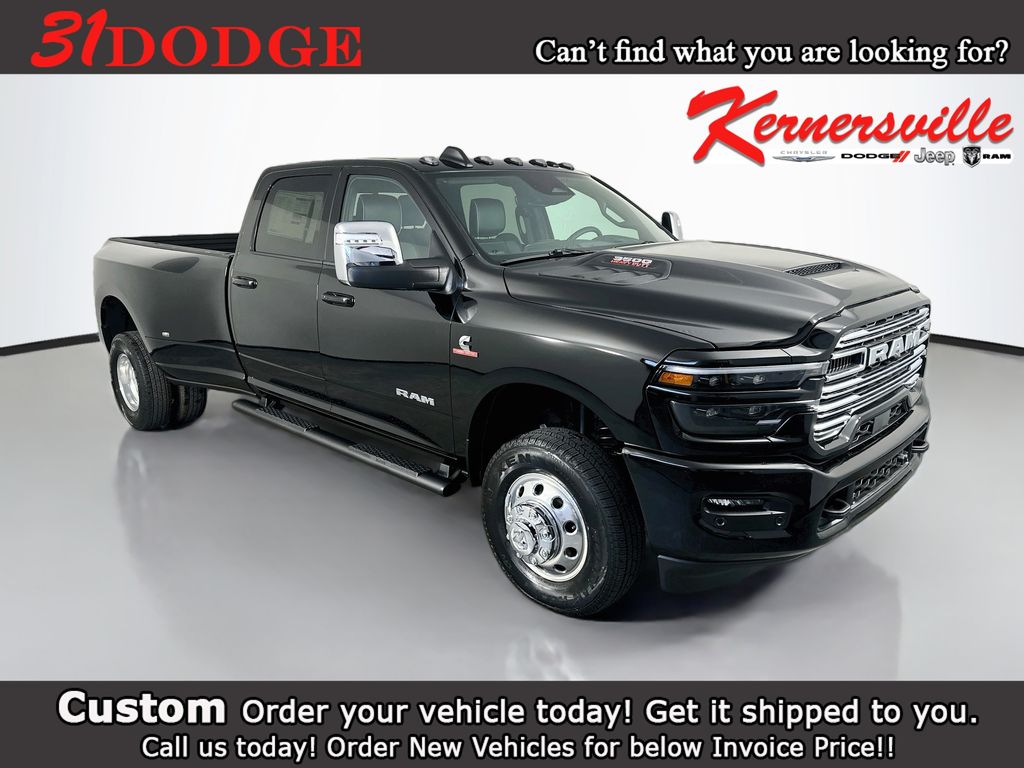 2026 Ram 3500 LARAMIE CREW CAB 4X4 8' BOX Pickup