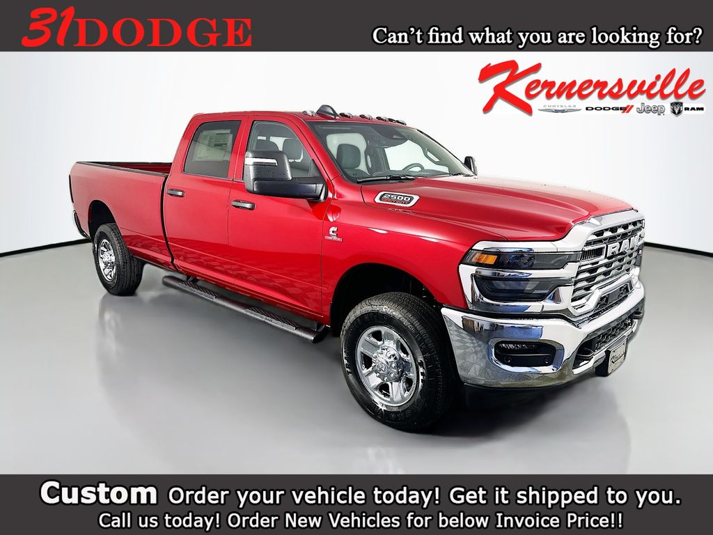 2026 Ram 2500 TRADESMAN CREW CAB 4X4 8' BOX Pickup