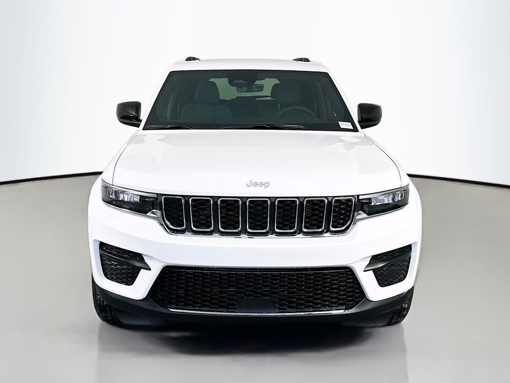 New 2026 Jeep Grand Cherokee Laredo X SUV