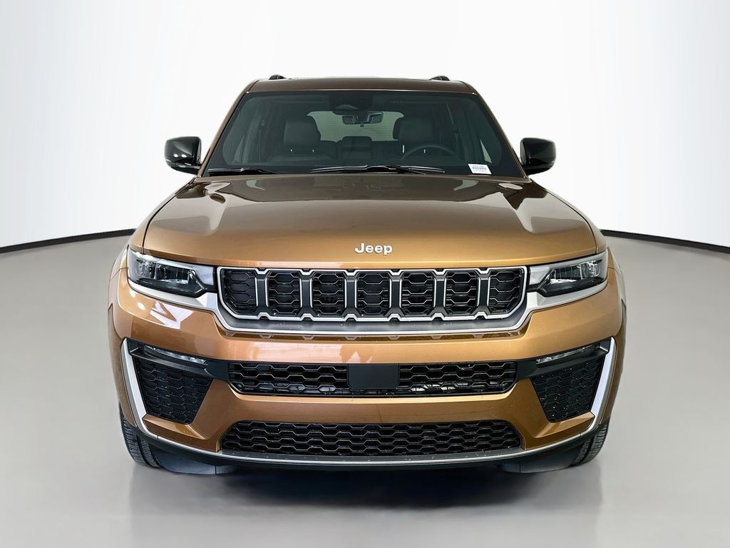New 2027 Jeep Grand Cherokee Limited SUV