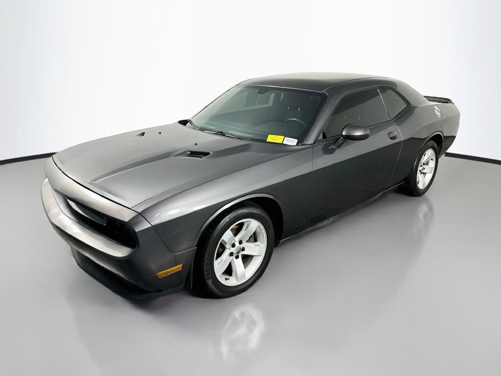 Used 2013 Dodge Challenger SXT Coupe