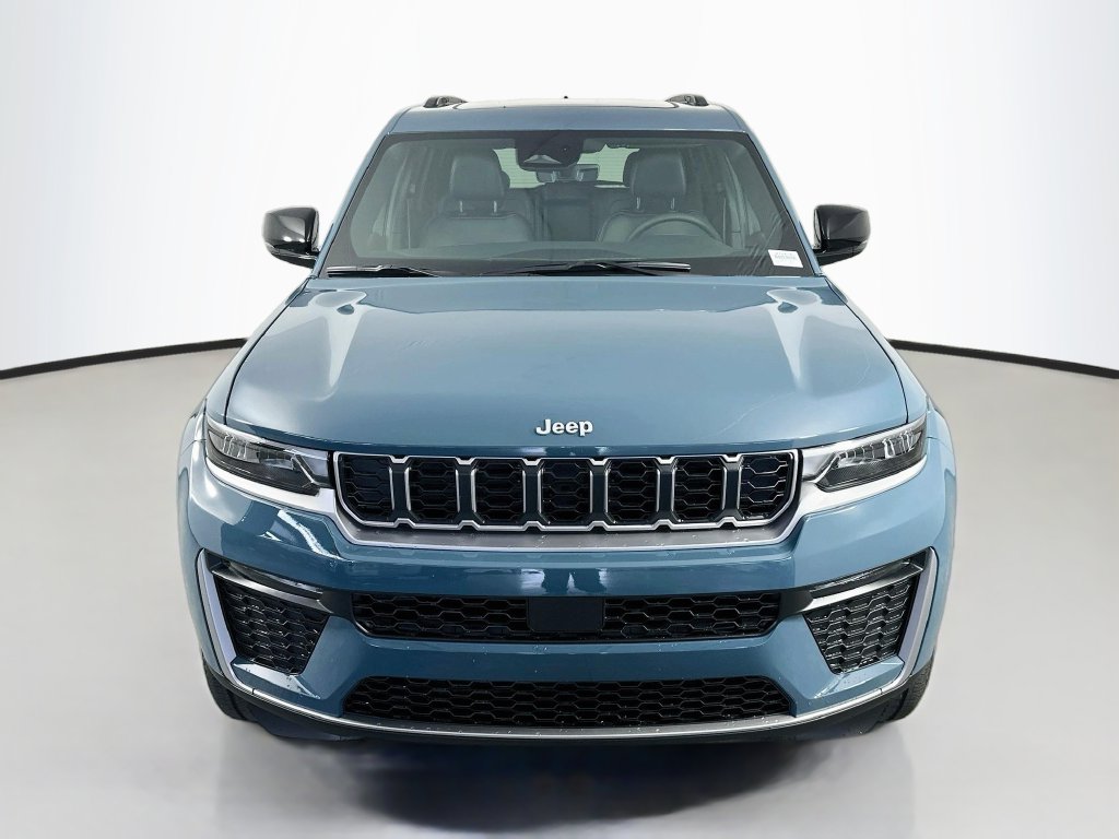 New 2027 Jeep Grand Cherokee Limited SUV