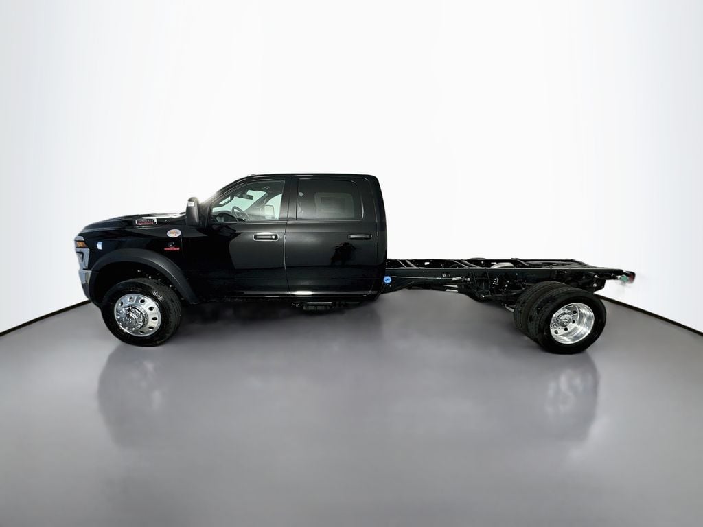 New 2026 Ram 5500 Chassis Tradesman 84CA Dually Truck Crew Cab