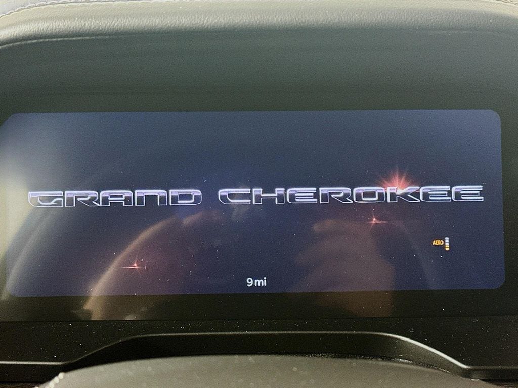 2025 Jeep Grand Cherokee L Overland - Photo 11