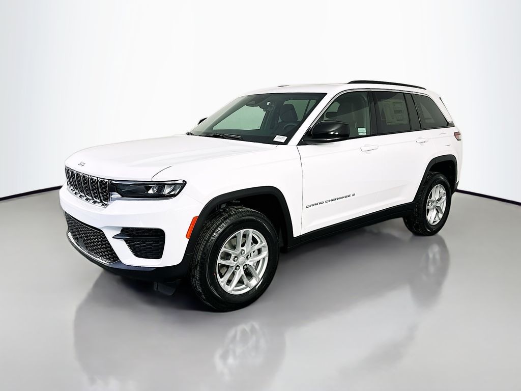 New 2026 Jeep Grand Cherokee Laredo X SUV