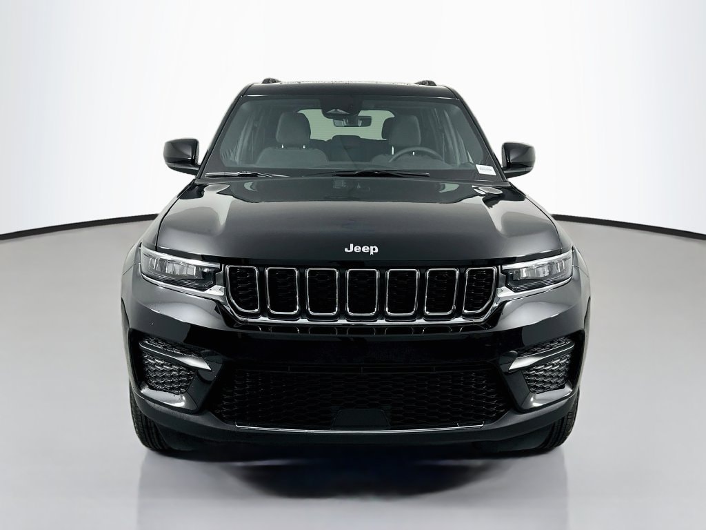 New 2027 Jeep Grand Cherokee Laredo X SUV
