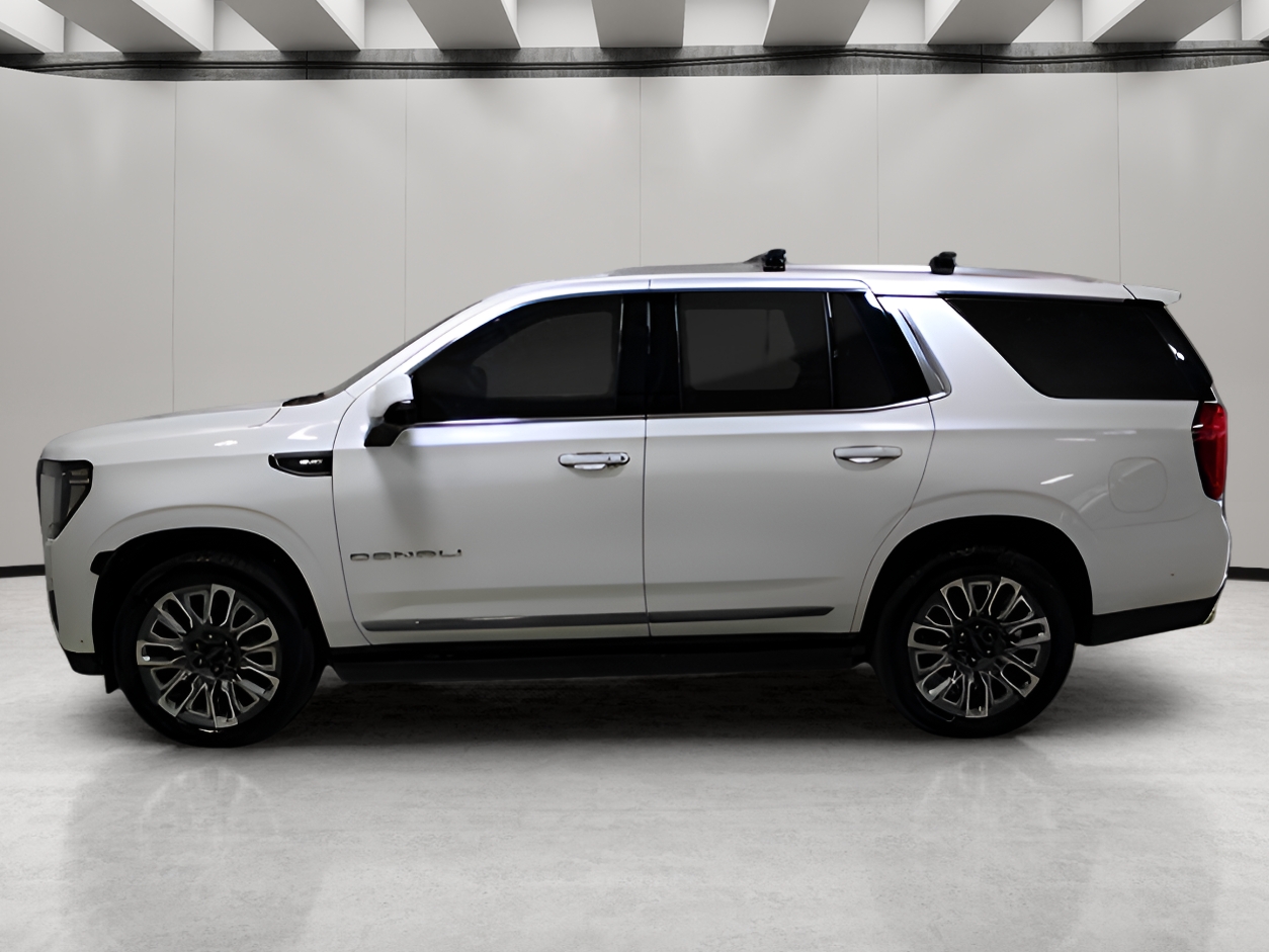 Used 2023 GMC Yukon 4WD Denali Ultimate SUV