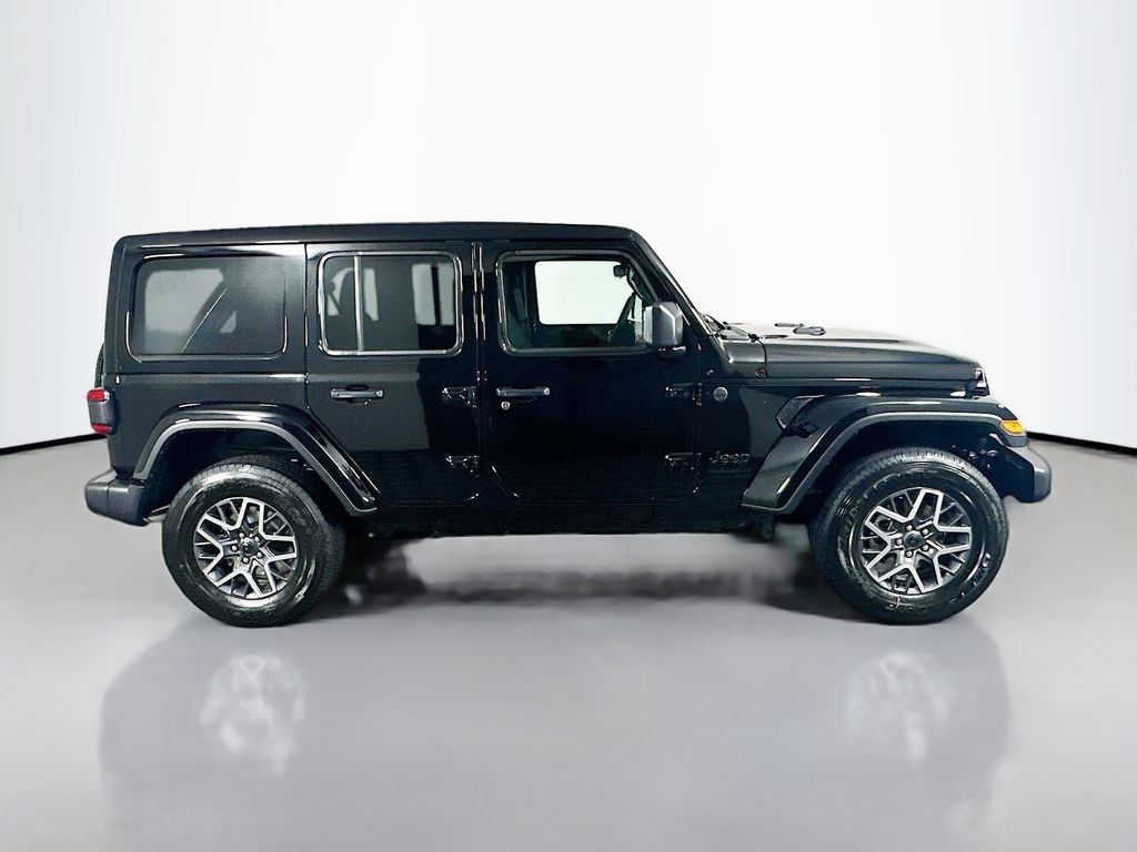 2025 Jeep Wrangler 4-Door Sahara - Photo 8