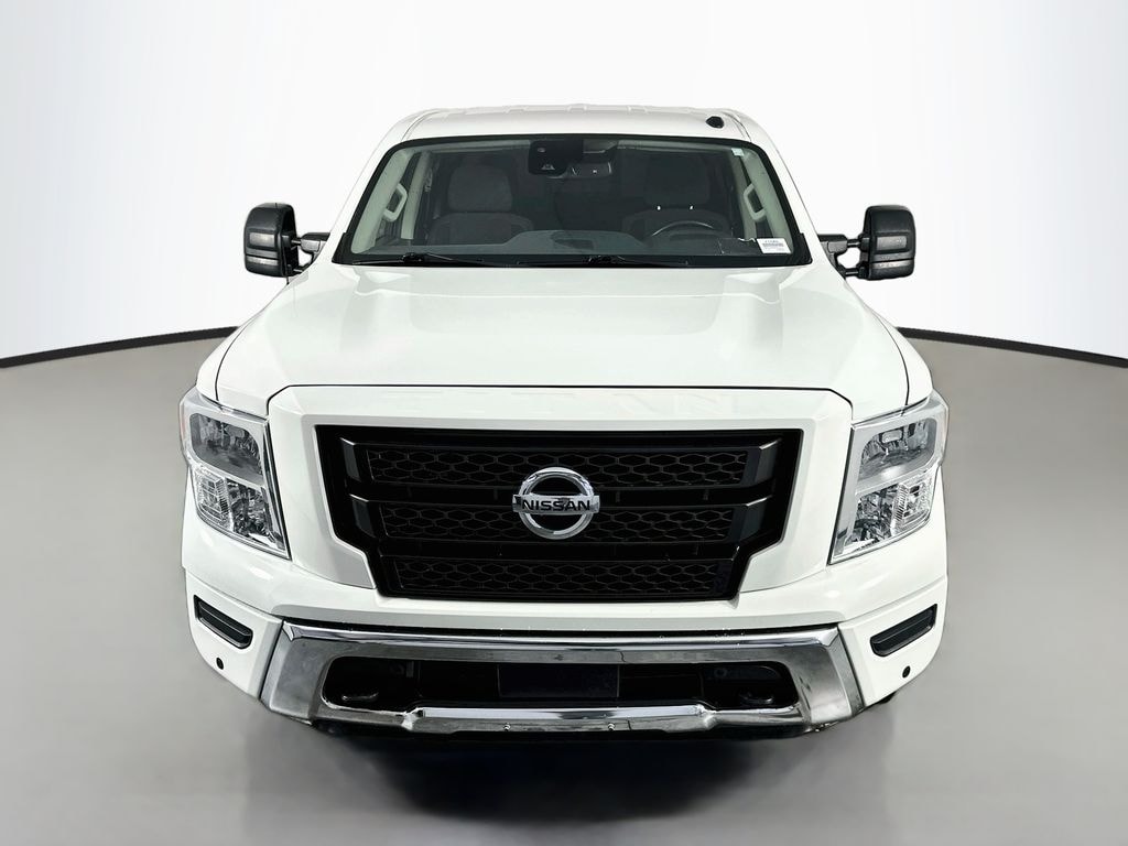 Used 2021 Nissan Titan SV Truck Crew Cab