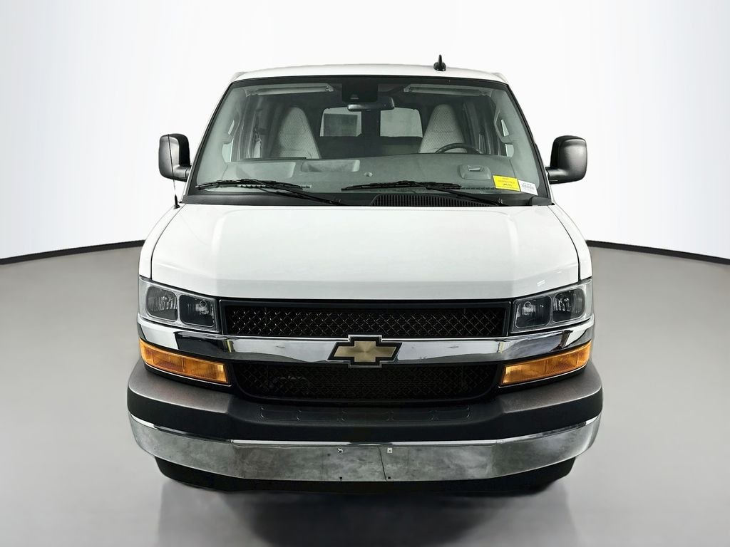 Used 2025 Chevrolet Express 3500 LT Extended Passenger Van