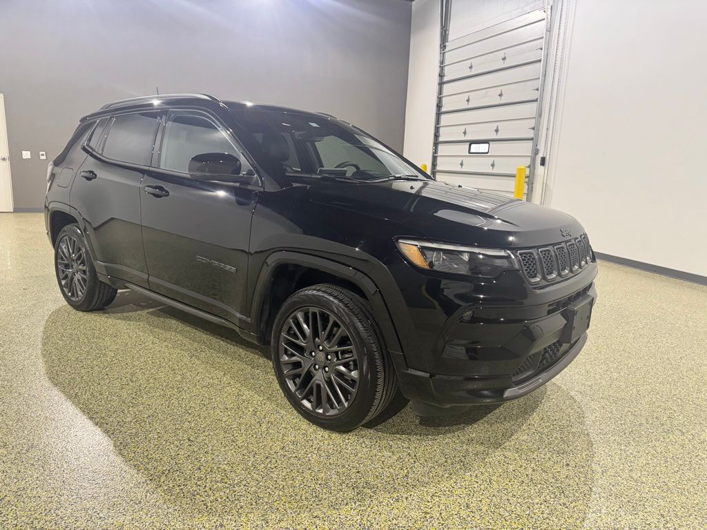 Used 2024 Jeep Compass Limited 4x4 SUV