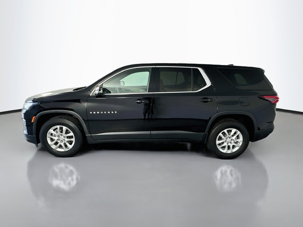 Used 2023 Chevrolet Traverse LS SUV
