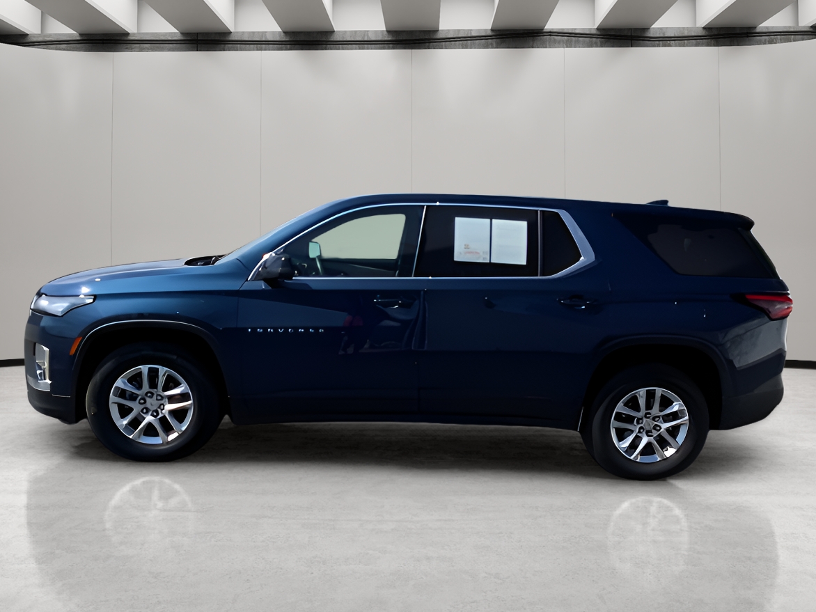 Used 2023 Chevrolet Traverse FWD LS SUV