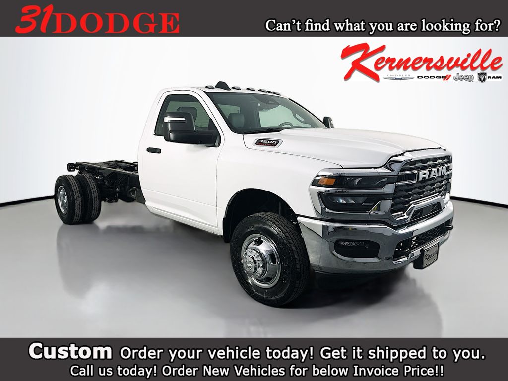 2026 RAM 3500 Chassis Cab